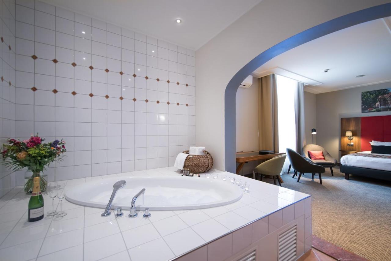 Bilderberg Grand Hotel Wientjes Zwolle  Bagian luar foto