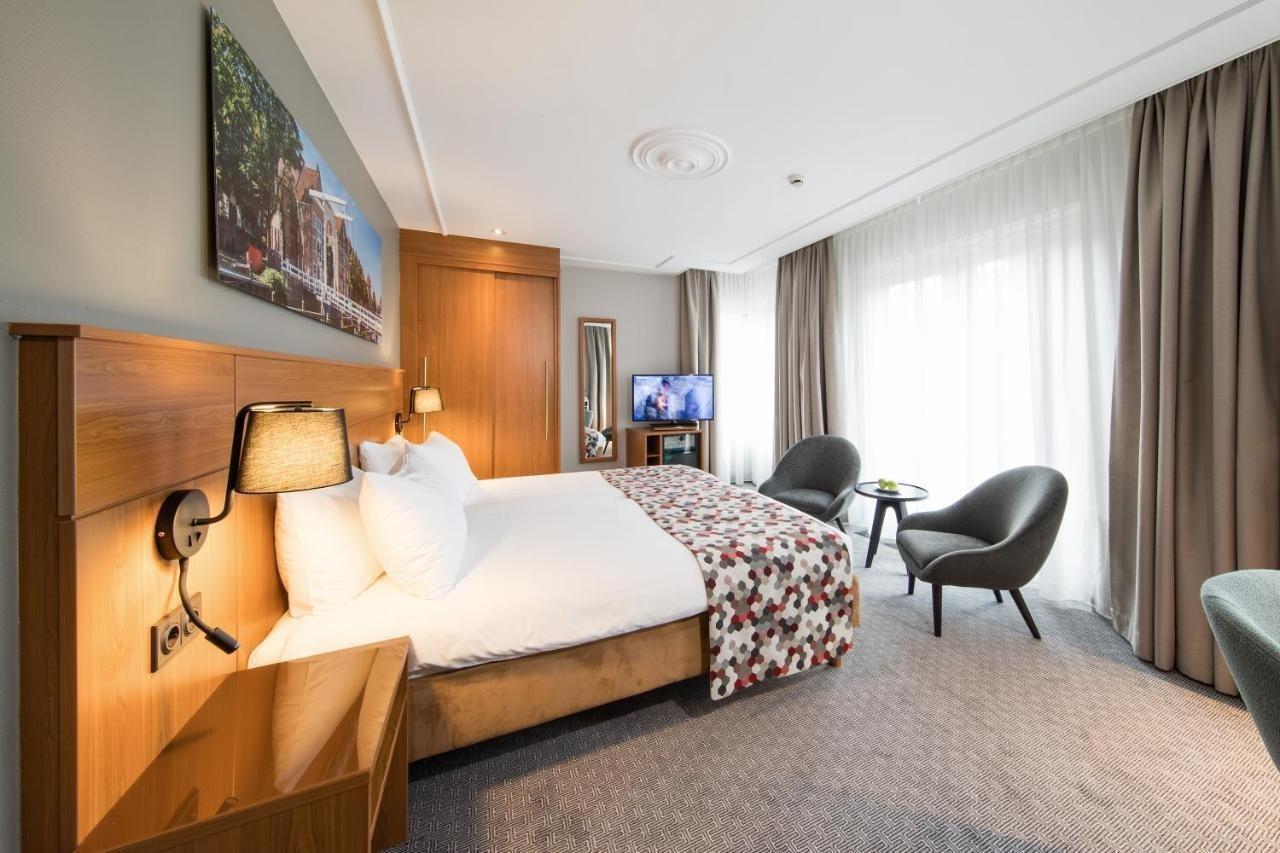 Bilderberg Grand Hotel Wientjes Zwolle  Bagian luar foto